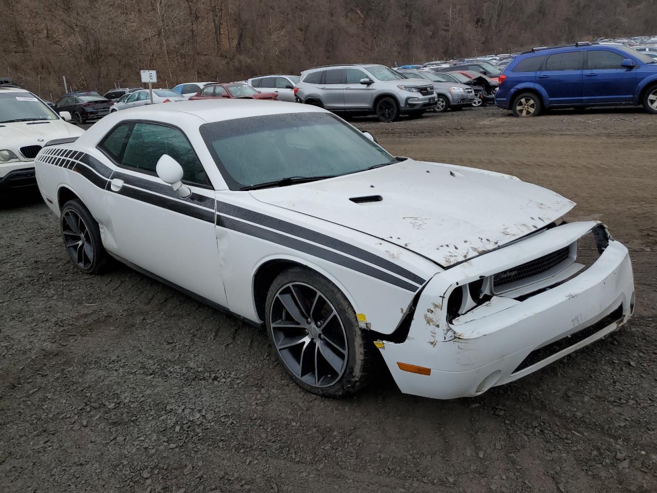 2014 Dodge Challenger - Image 4