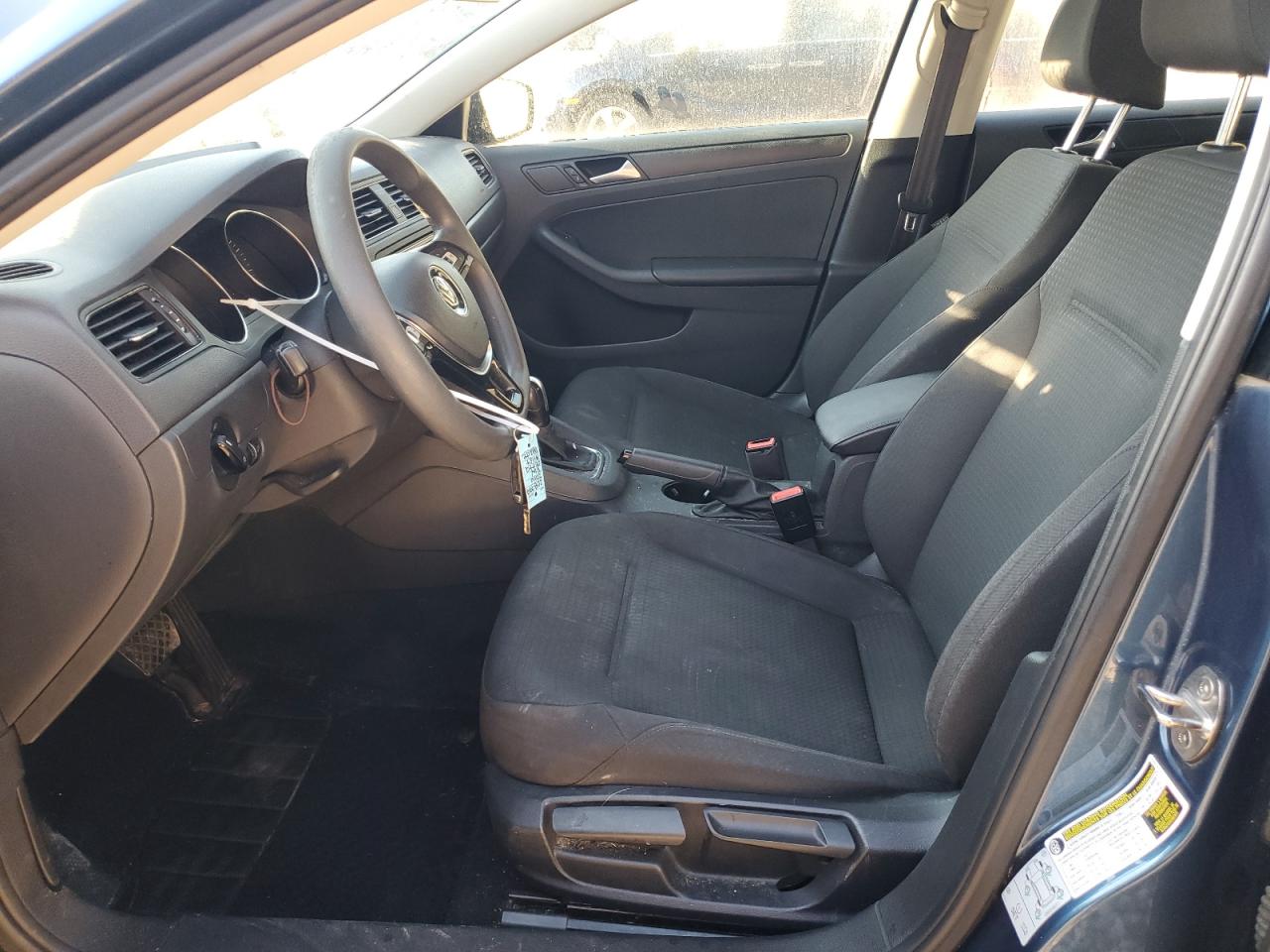 2016 Volkswagen Jetta - Image 7