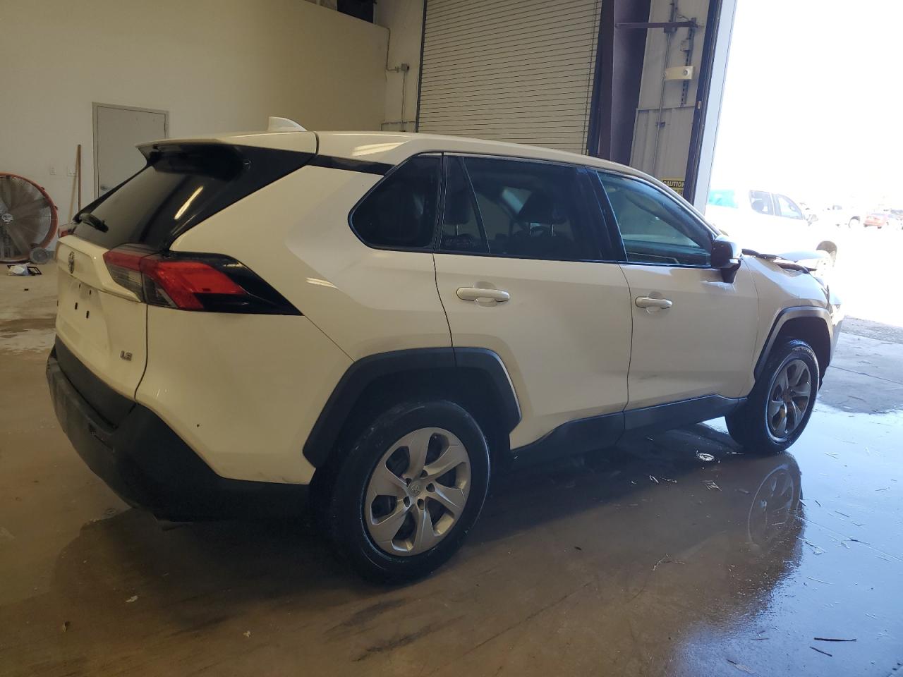 2023 Toyota RAV 4 - Image 3