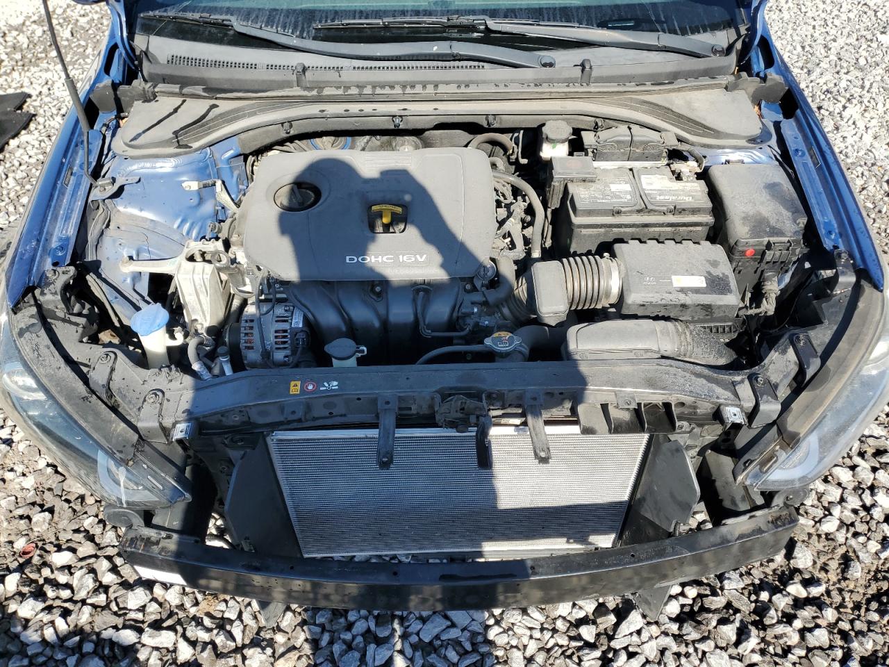 2018 Hyundai Elantra - Image 11