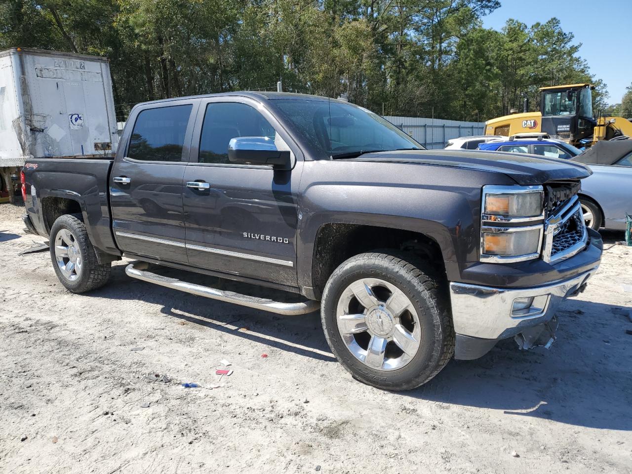 2014 Chevrolet Silverado - Image 4