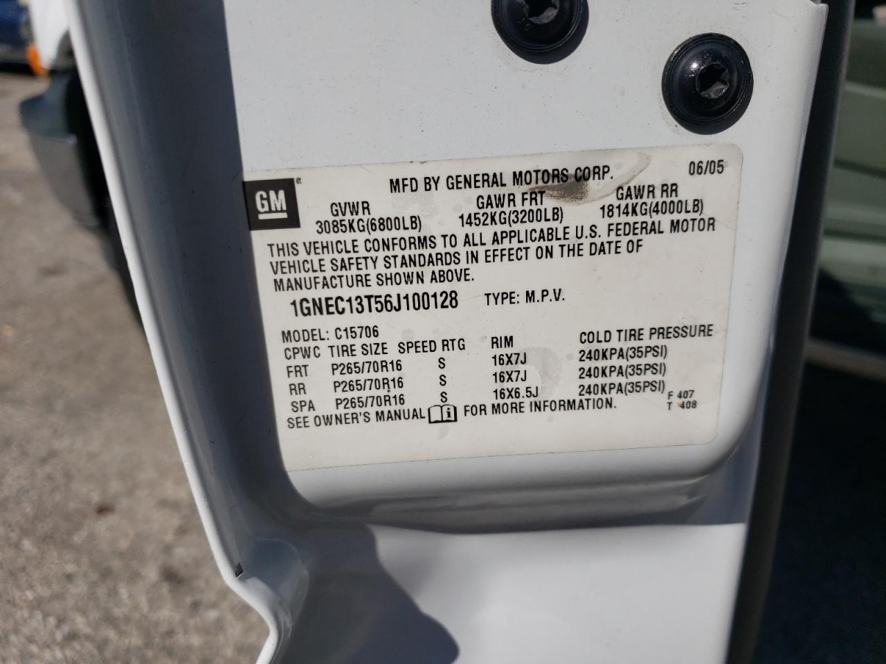 2006 Chevrolet Tahoe - Image 13