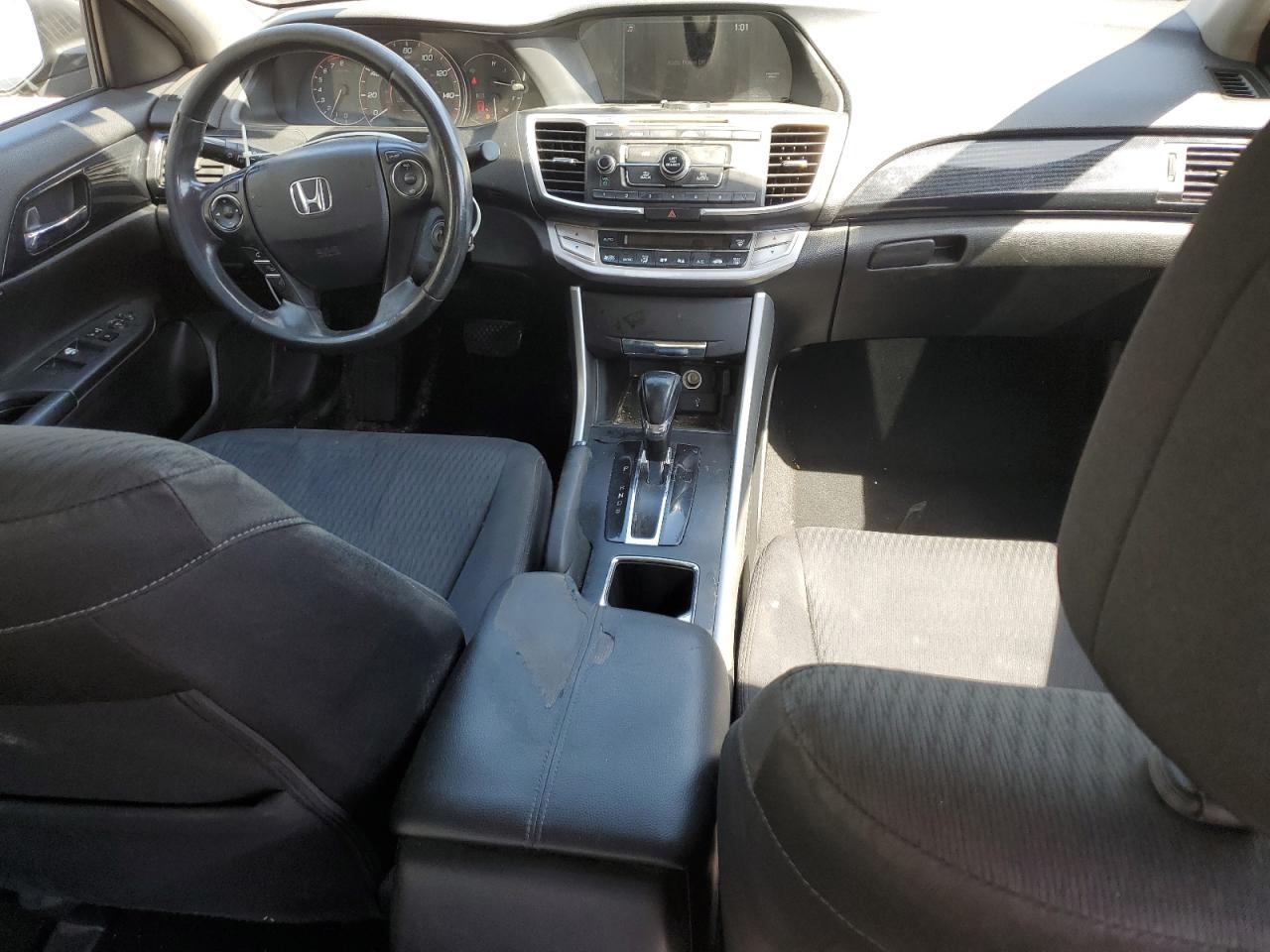 2015 Honda Accord - Image 8
