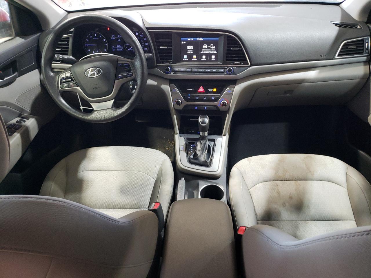 2017 Hyundai Elantra - Image 8