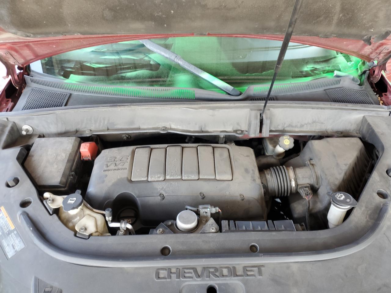 2011 Chevrolet Traverse - Image 12