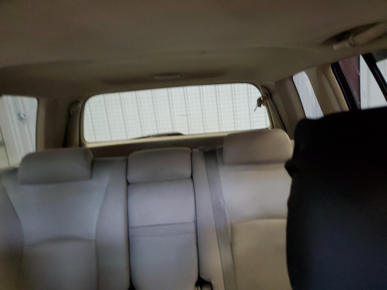 2005 Toyota Highlander - Image 10