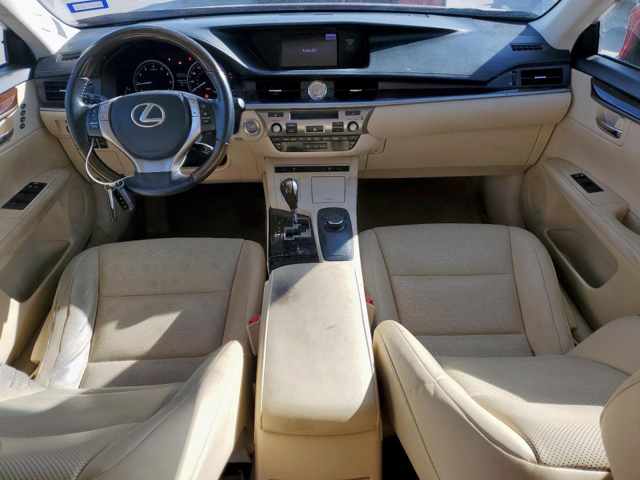 2014 Lexus ES - Image 8