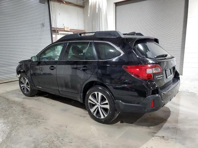  SUBARU OUTBACK 2018 Czarny