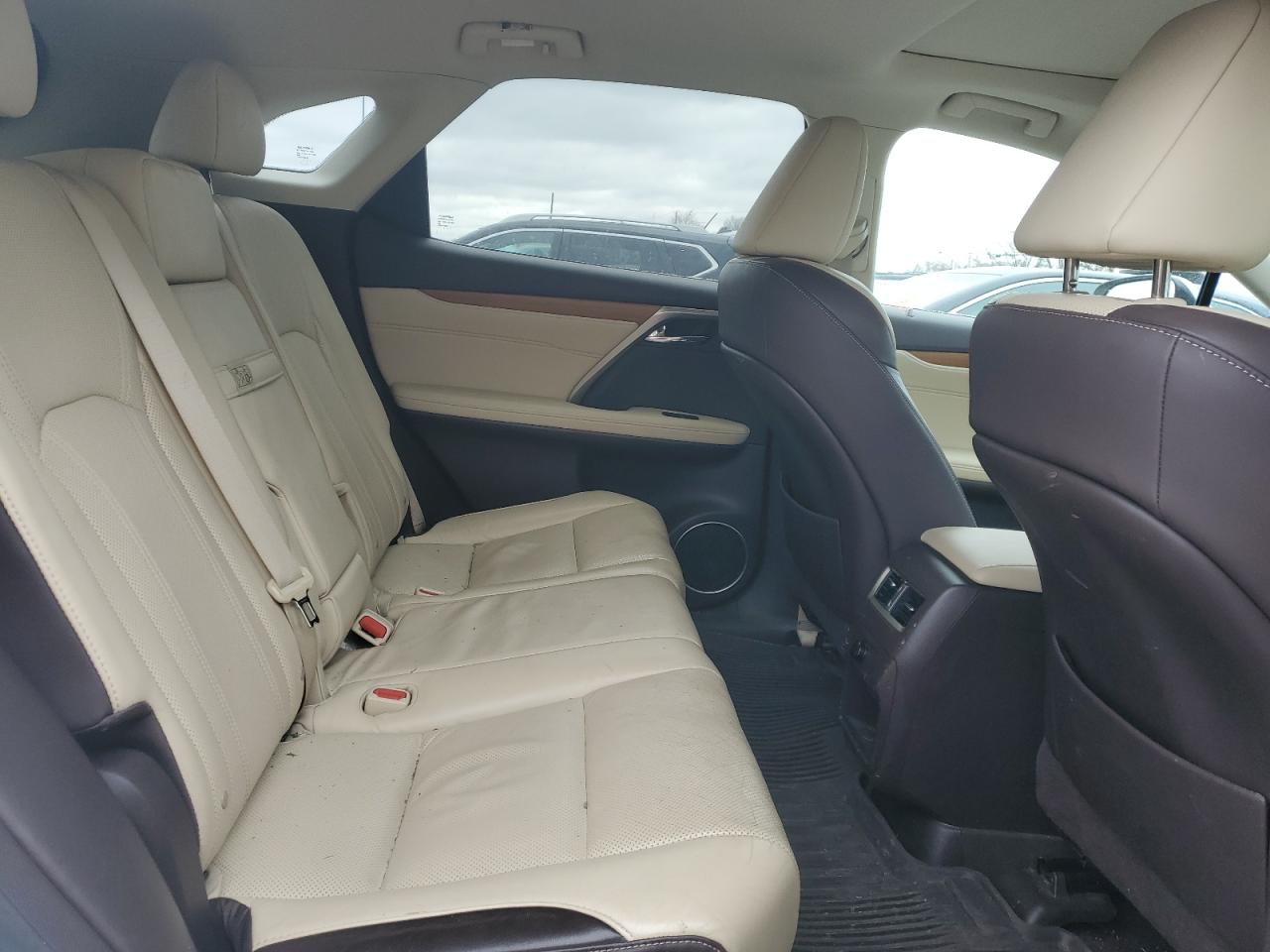 2017 Lexus RX - Image 11