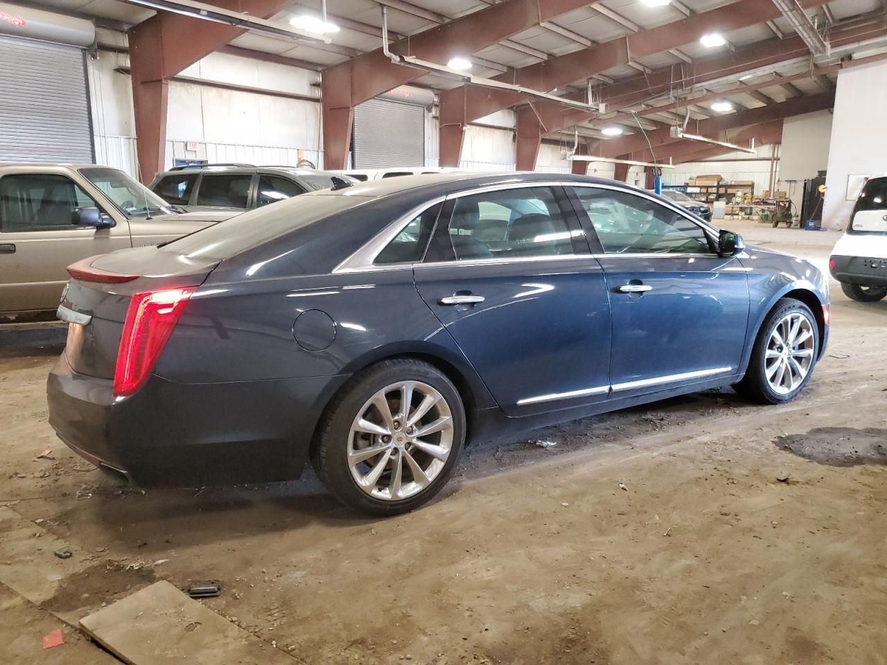 2014 Cadillac XTS - Image 3