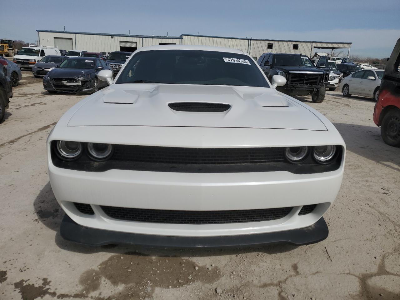 2016 Dodge Challenger - Image 5