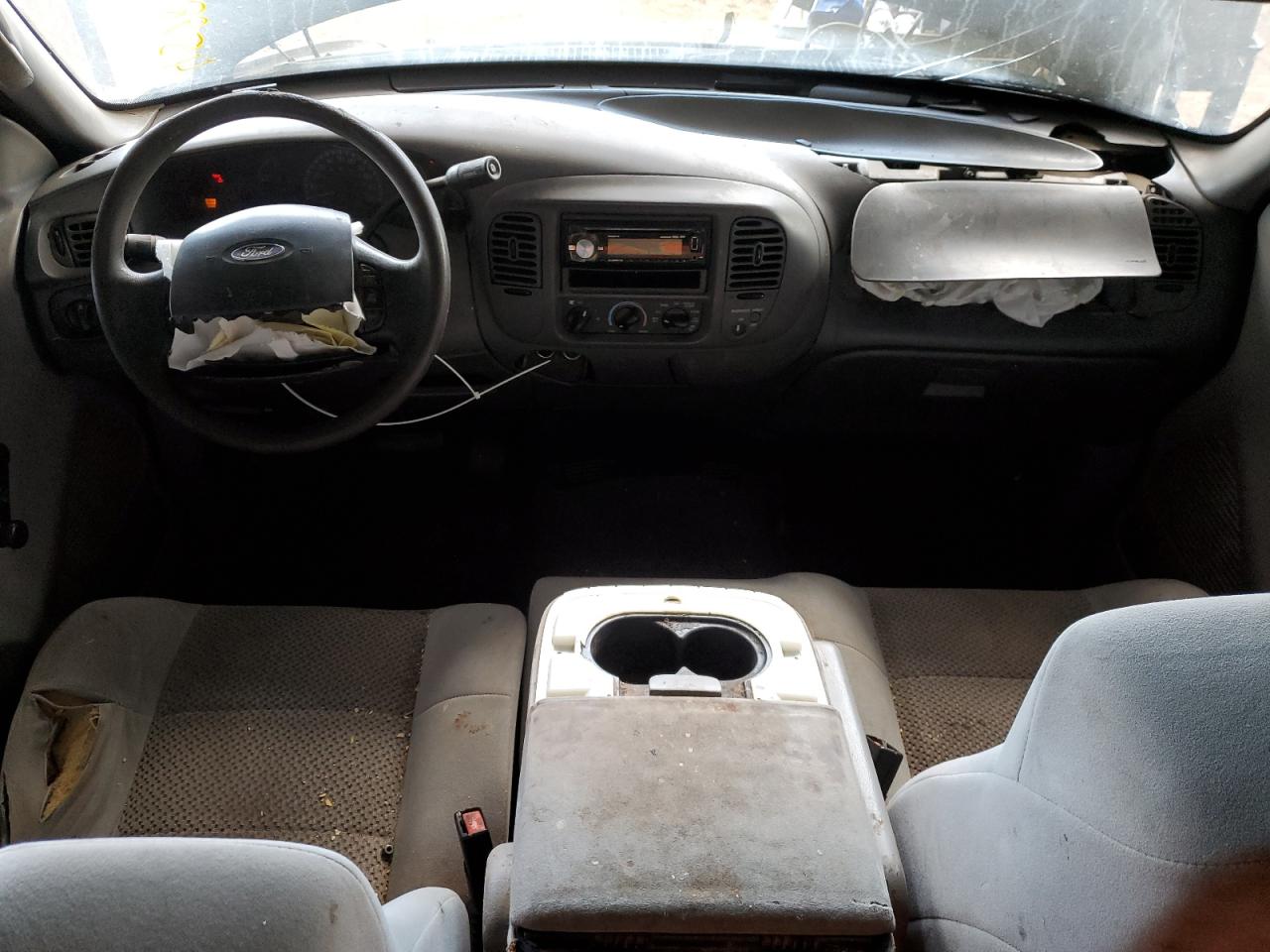 2004 Ford F-150 - Image 8
