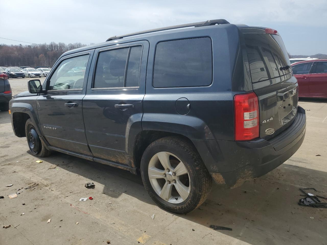 2014 Jeep Liberty (Patriot) - Image 2