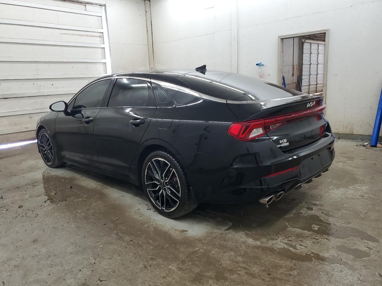 2023 Kia K5 - Image 2