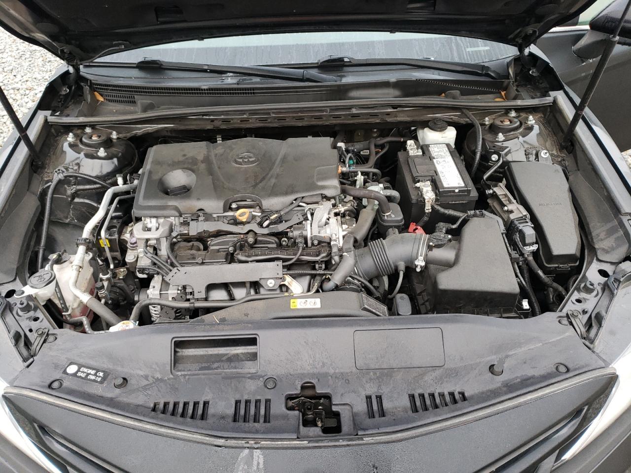 2020 Toyota Camry - Image 11