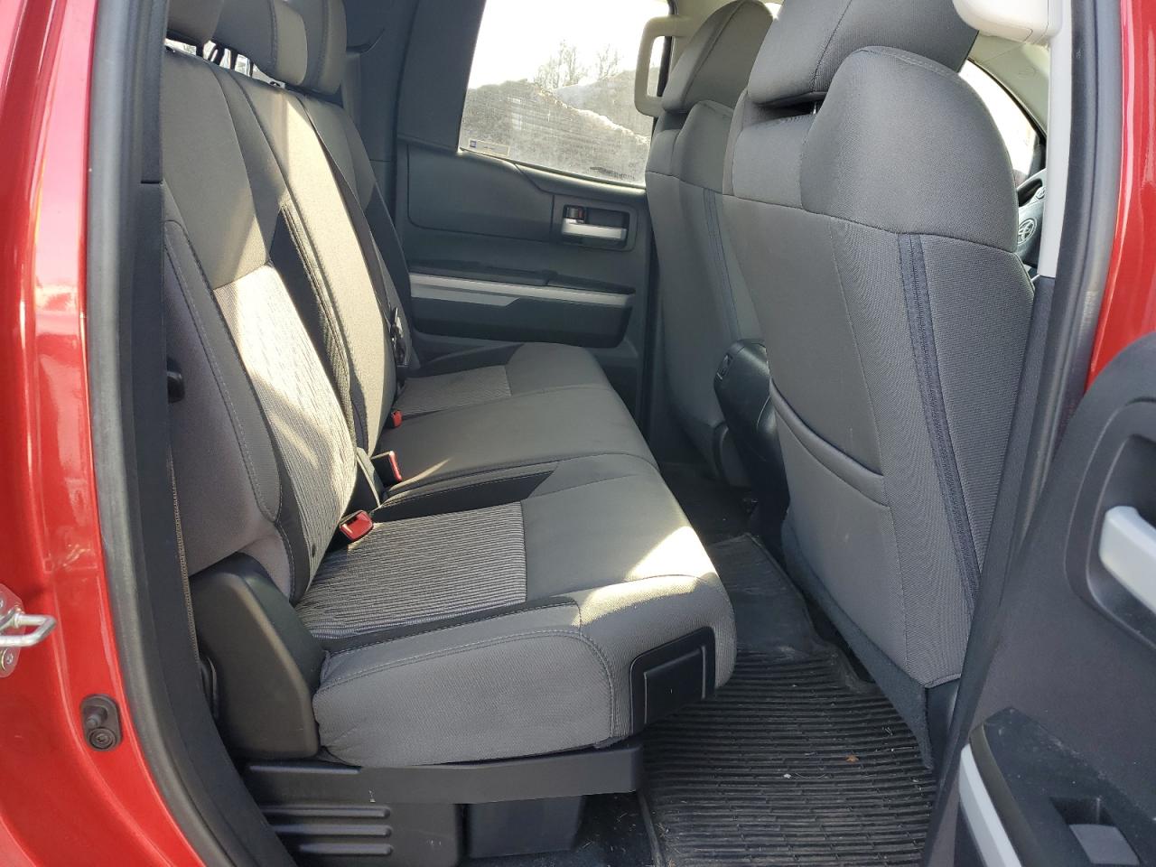 2017 Toyota Tundra - Image 10