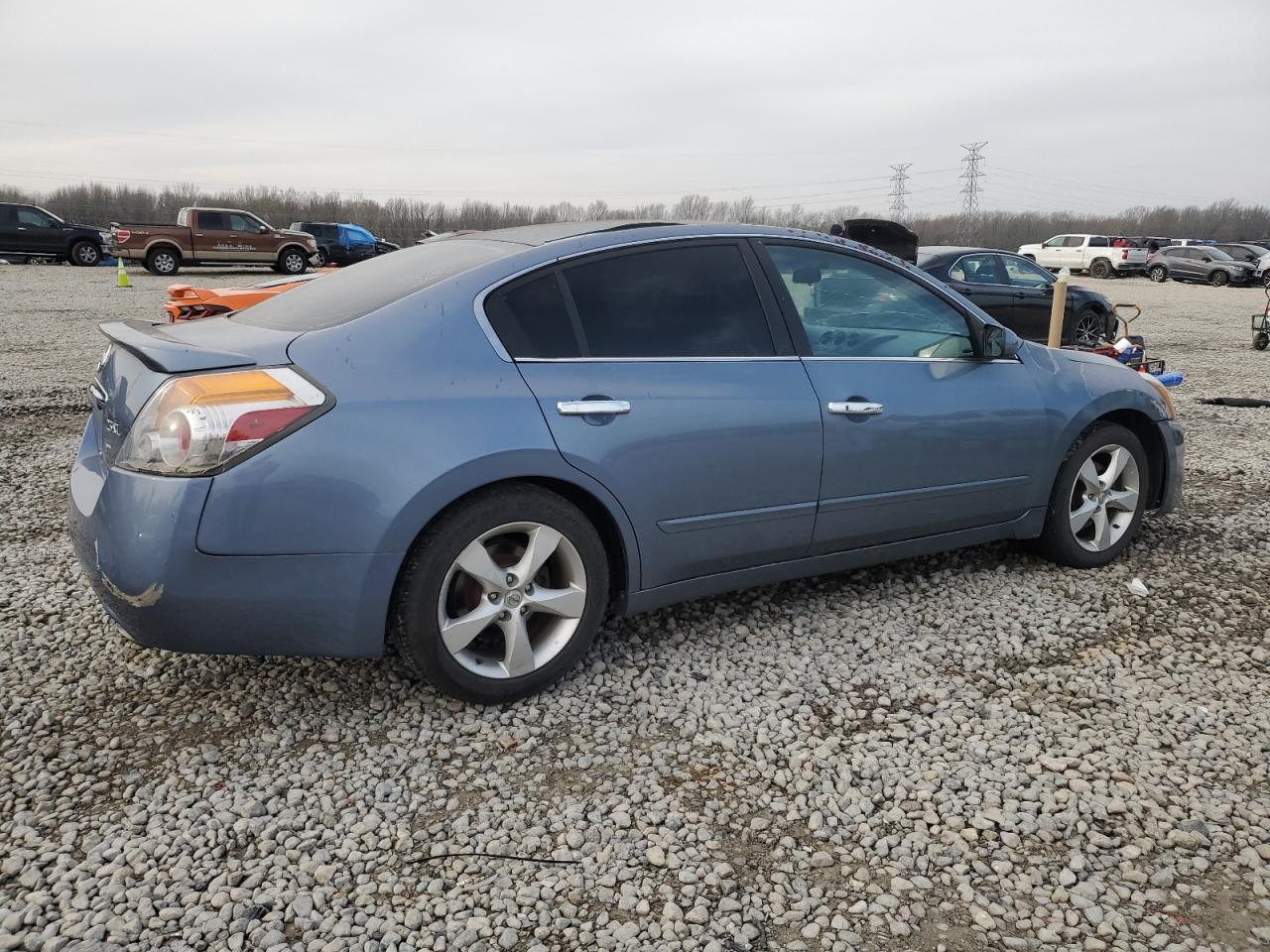 2010 Nissan Altima - Image 3