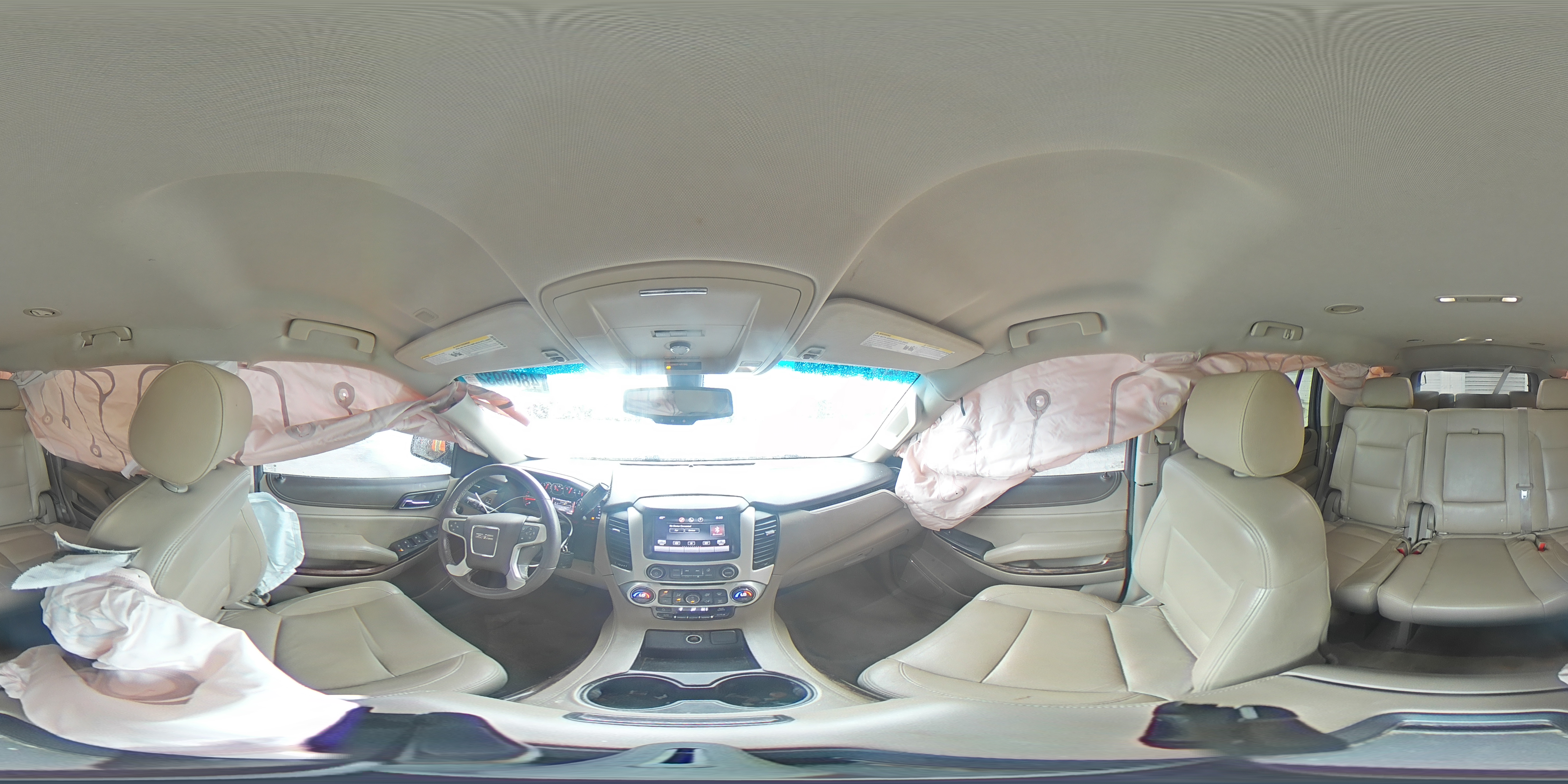 2015 GMC Yukon - Image 13