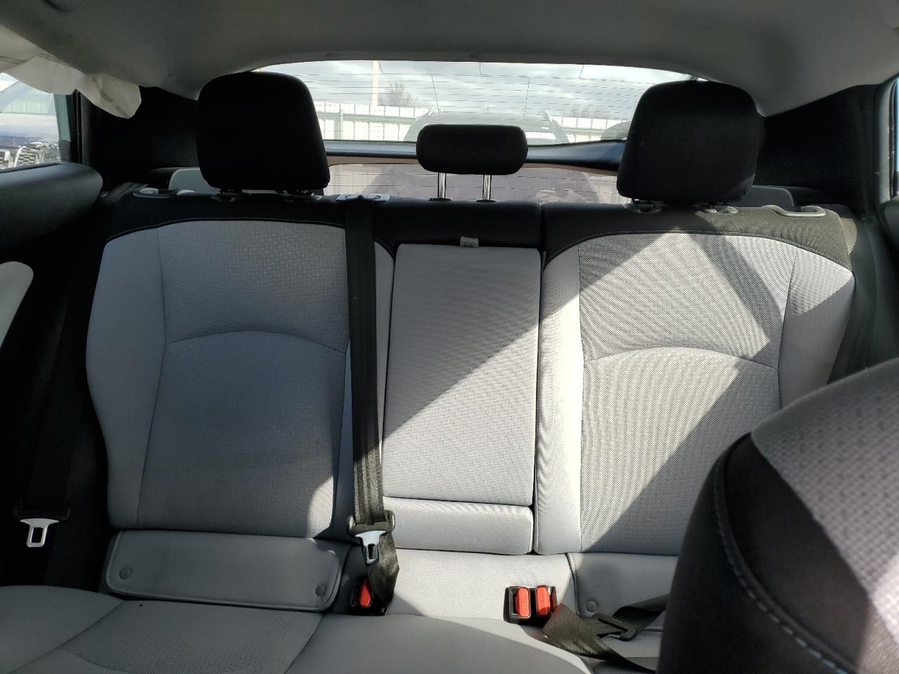 2019 Toyota Prius - Image 10