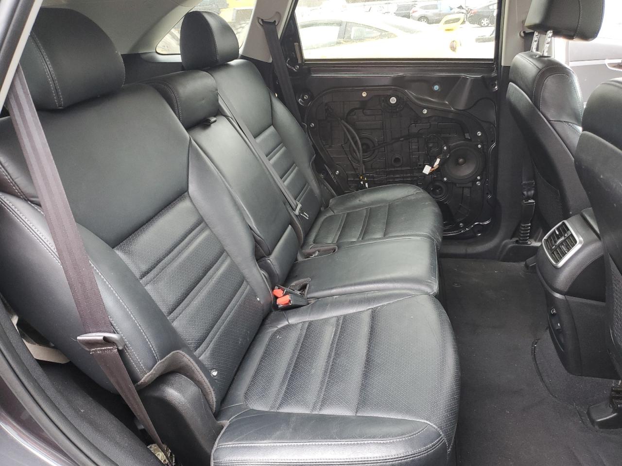 2017 Kia Sorento - Image 11
