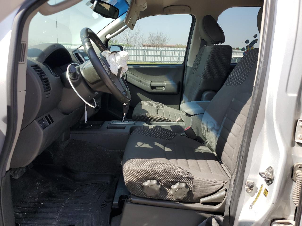 2011 Nissan XTerra - Image 7
