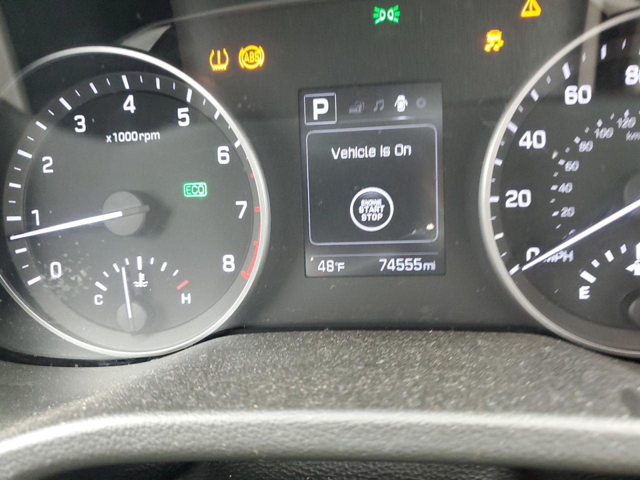 2018 Hyundai Elantra - Image 9