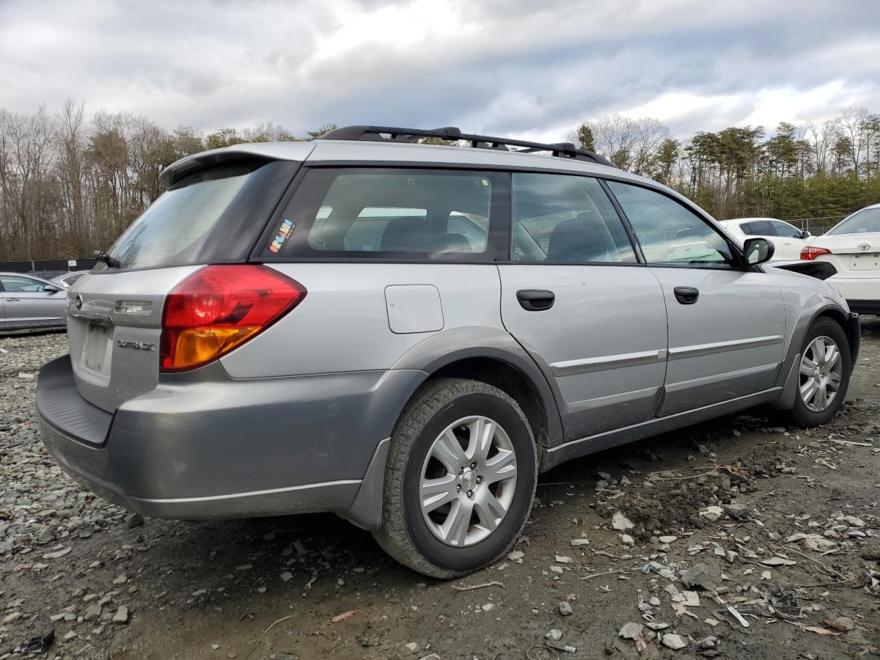 2005 Subaru Legacy - Image 3