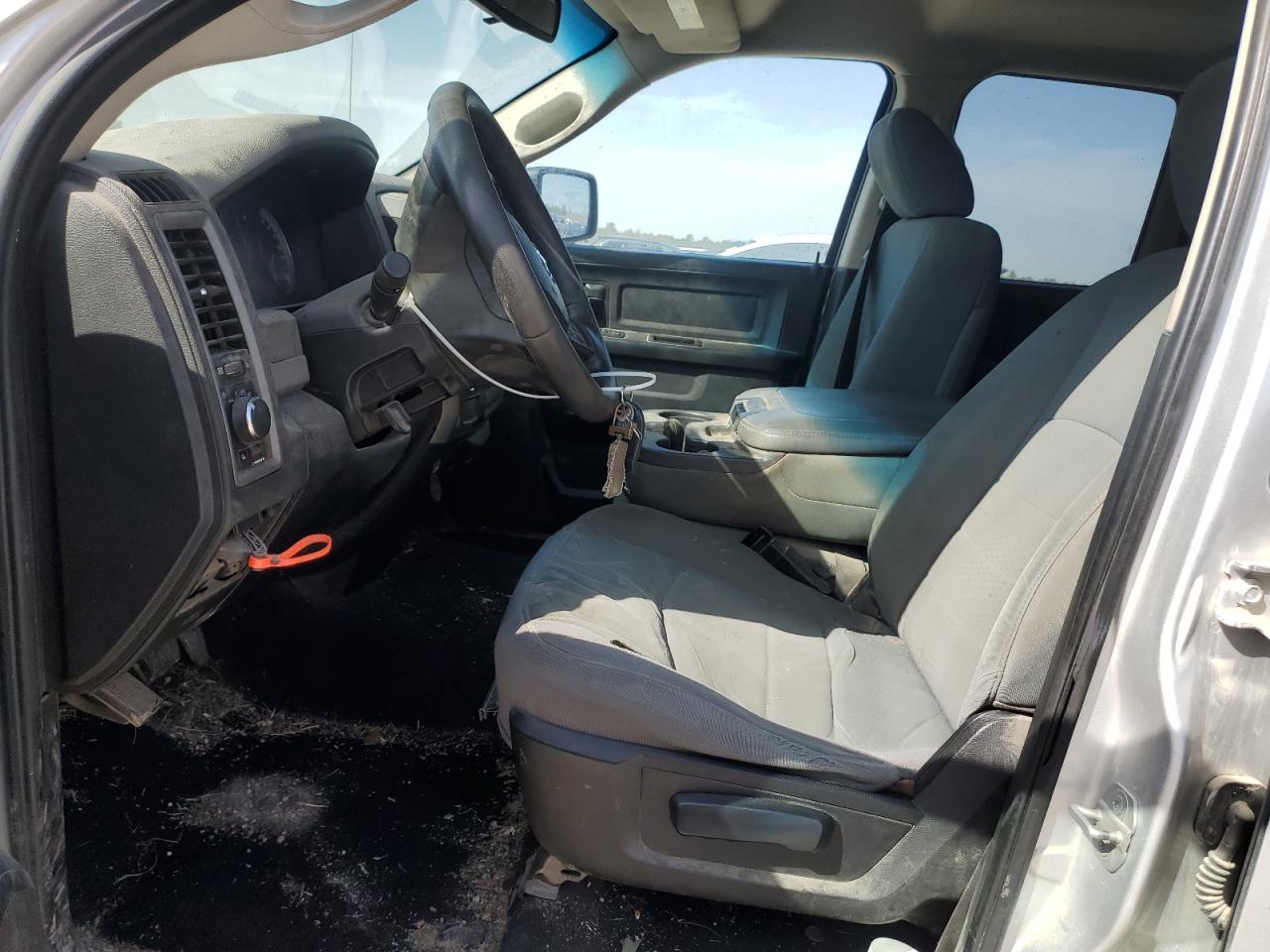 2015 RAM 1500 - Image 7