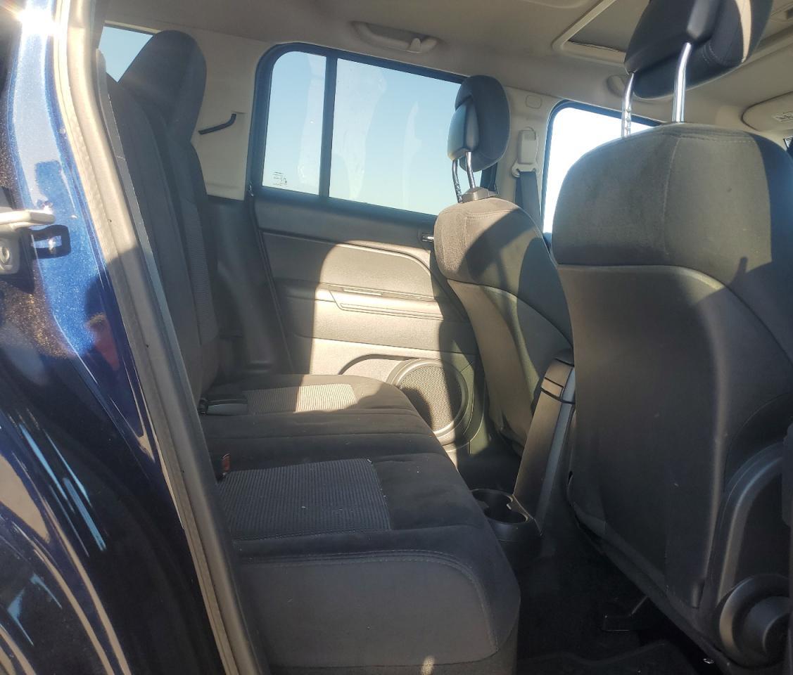 2012 Jeep Liberty (Patriot) - Image 11