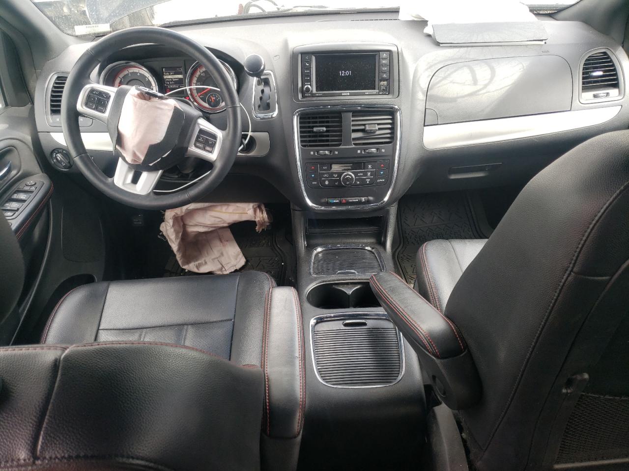 2018 Dodge Caravan - Image 8