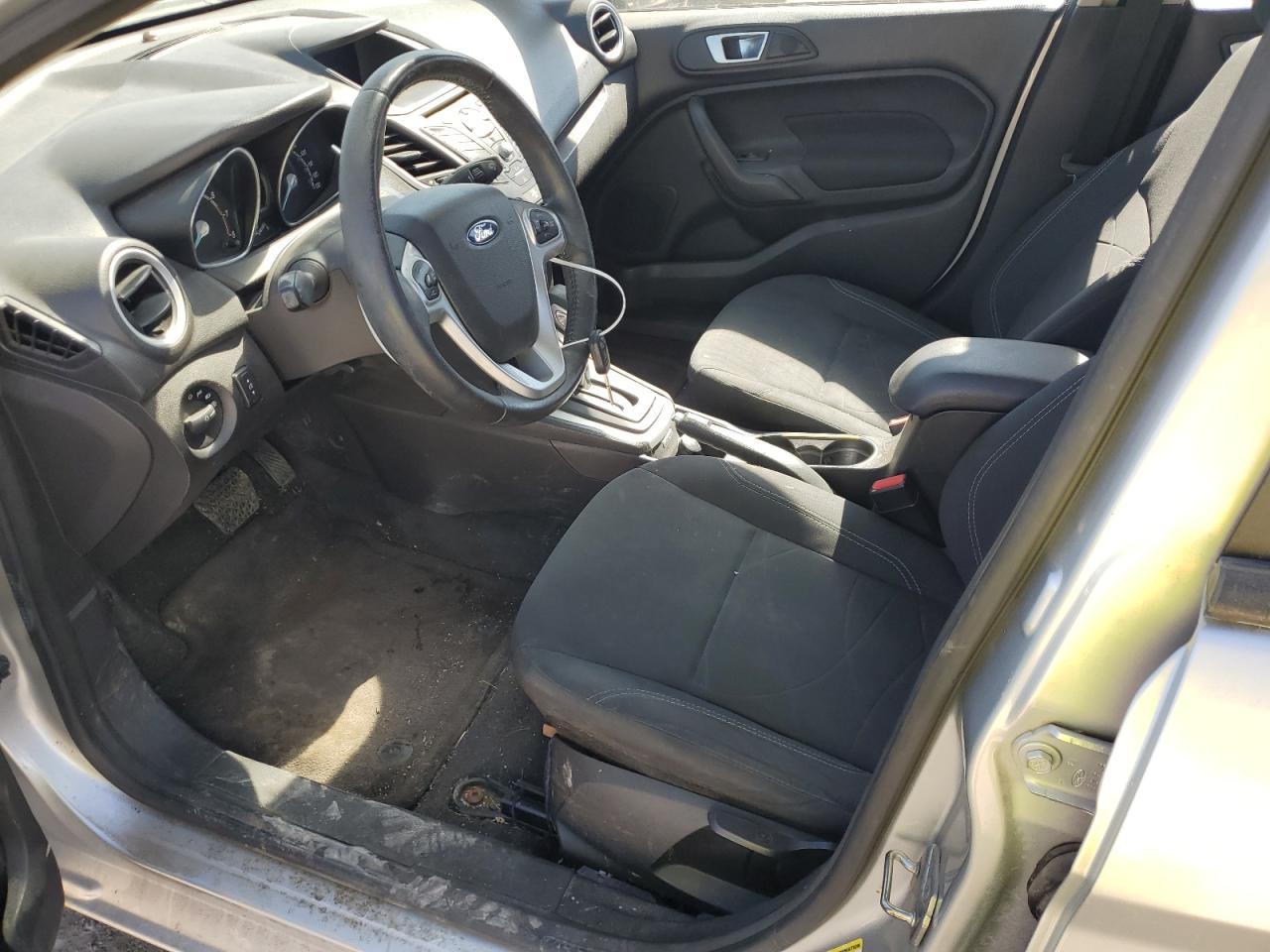 2015 Ford Fiesta - Image 7