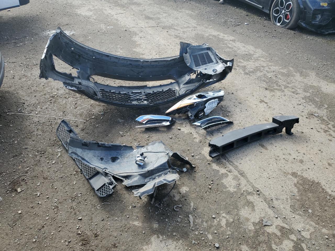 2017 Infiniti QX60 - Image 13