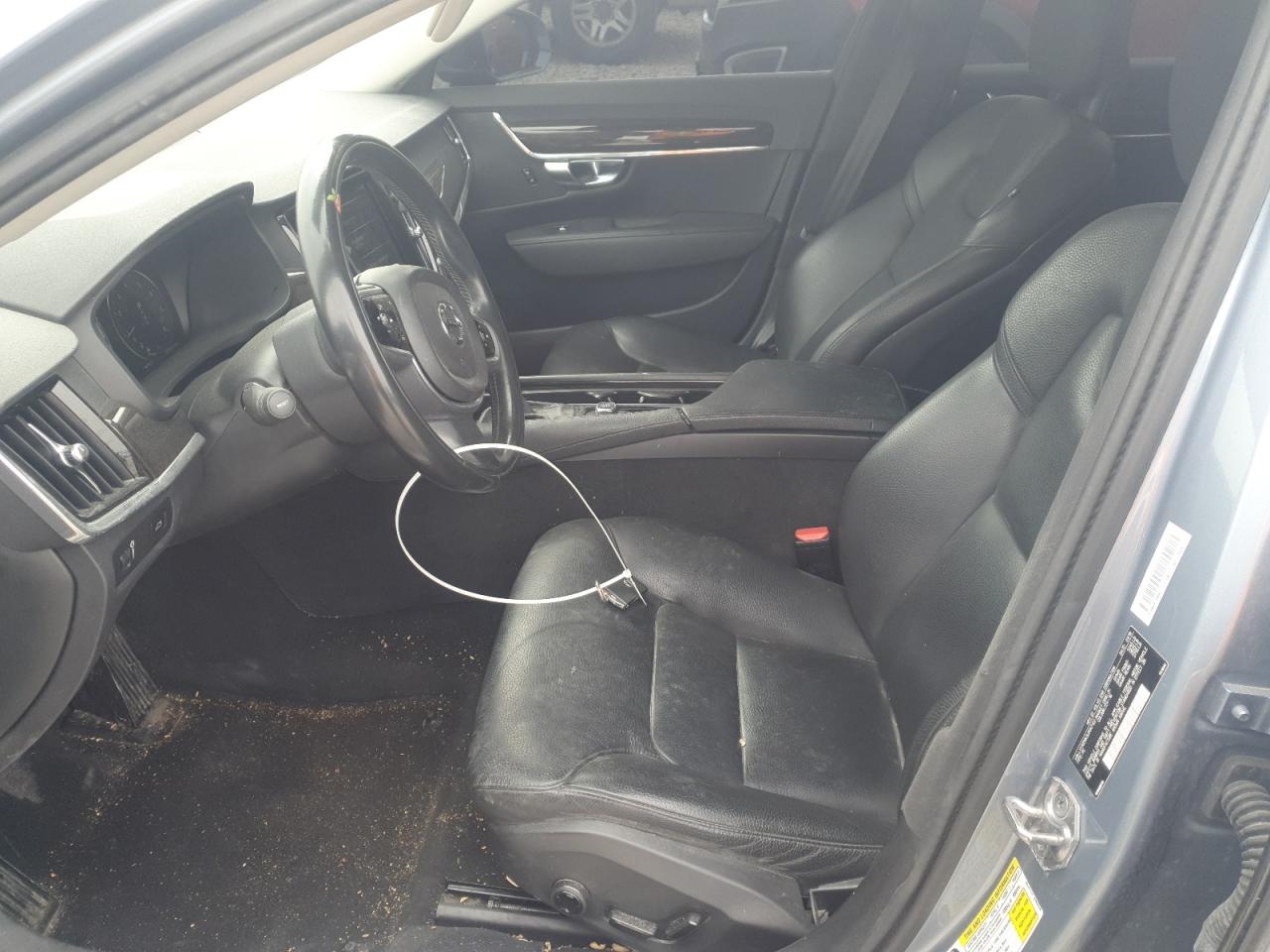 2018 Volvo S90 T5 Momentum VIN: LVY102MK9JP047122 Lot: 50156215