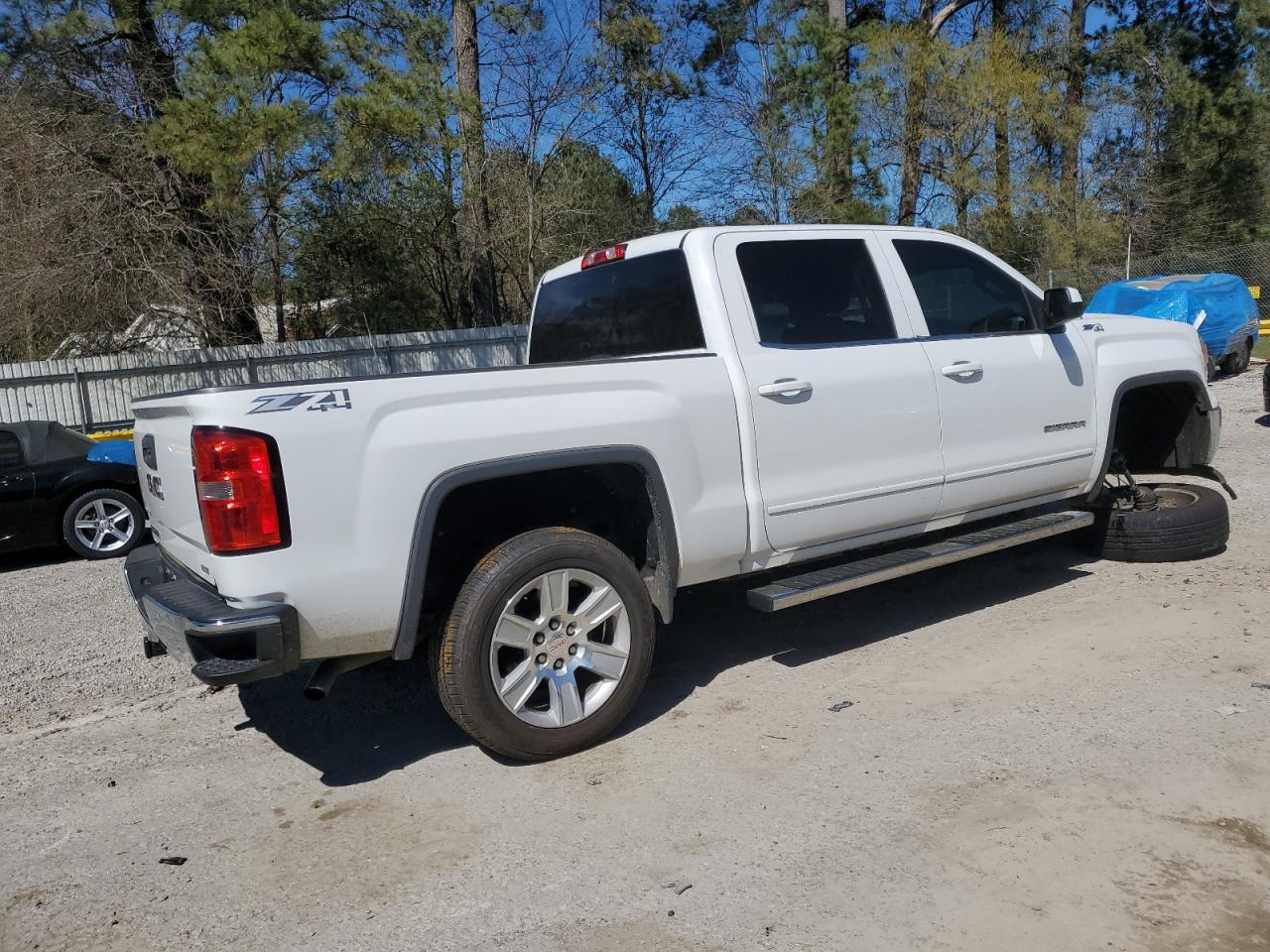 2014 GMC Sierra - Image 3