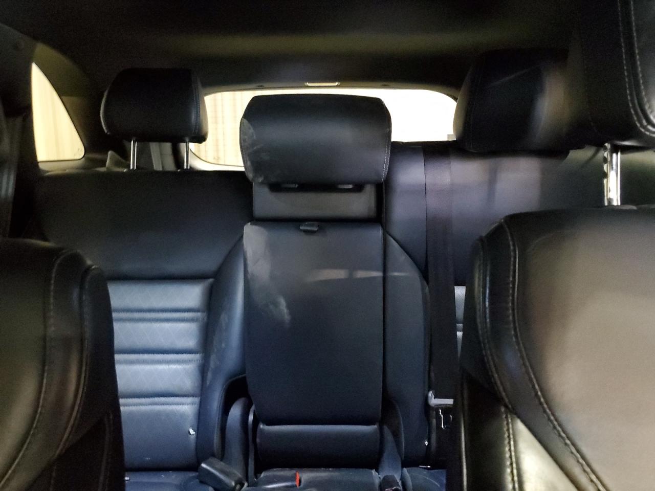 2017 Kia Sorento - Image 10