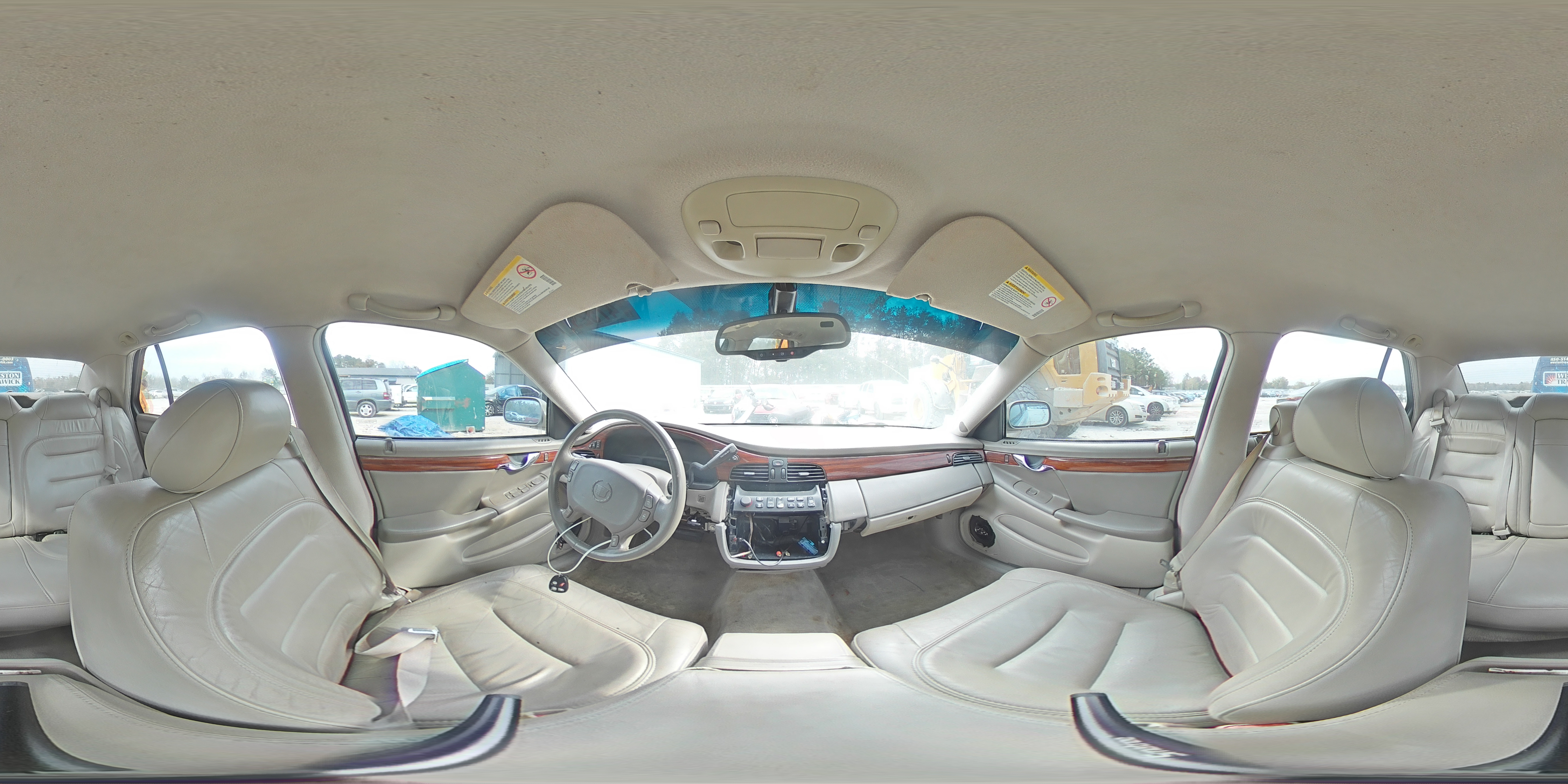 2003 Cadillac De Ville - Image 13
