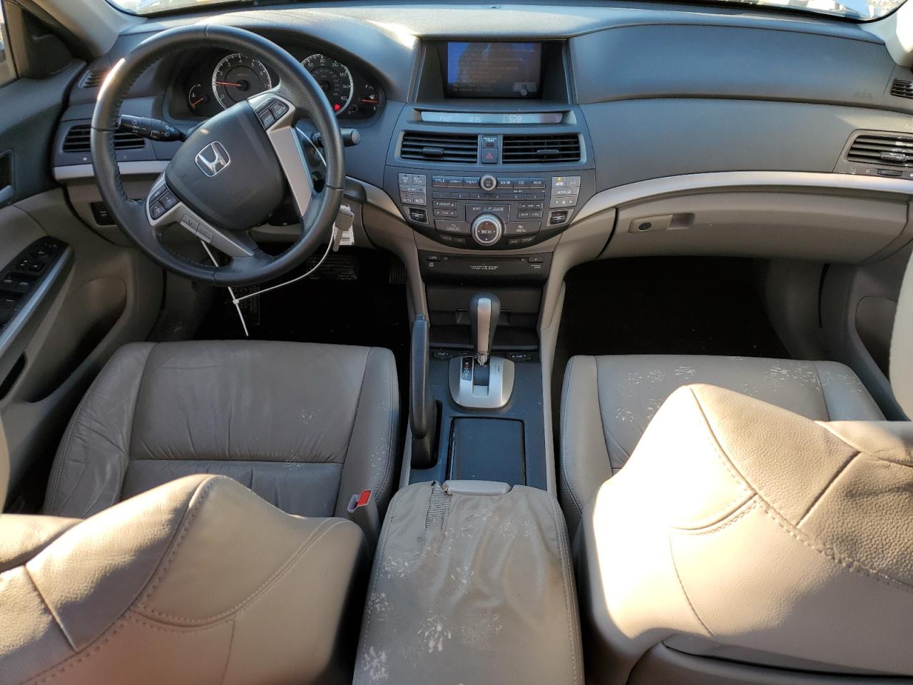 2010 Honda Accord - Image 8
