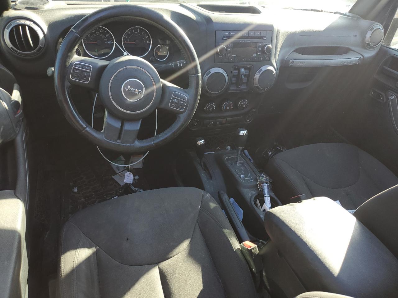 2017 Jeep Wrangler - Image 8