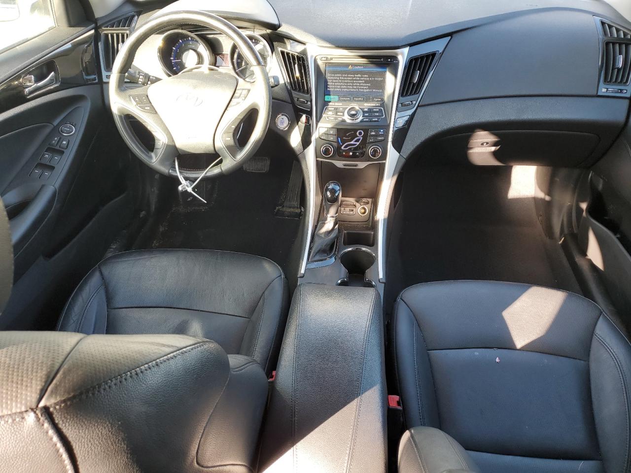 2013 Hyundai Sonata - Image 8