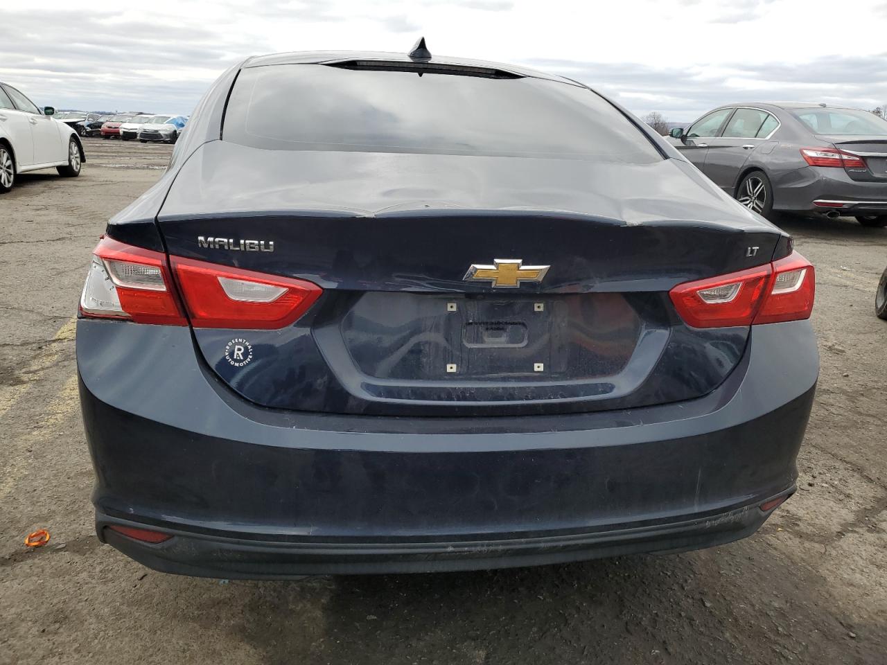 1G1ZD5STXJF253415 CHEVROLET MALIBU 2018