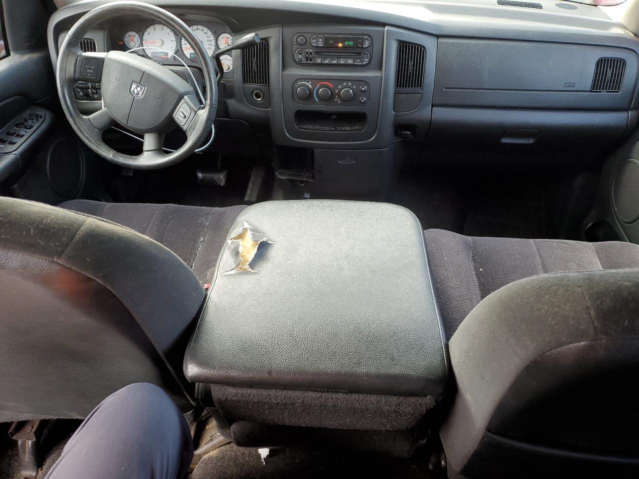 2004 Dodge RAM - Image 8