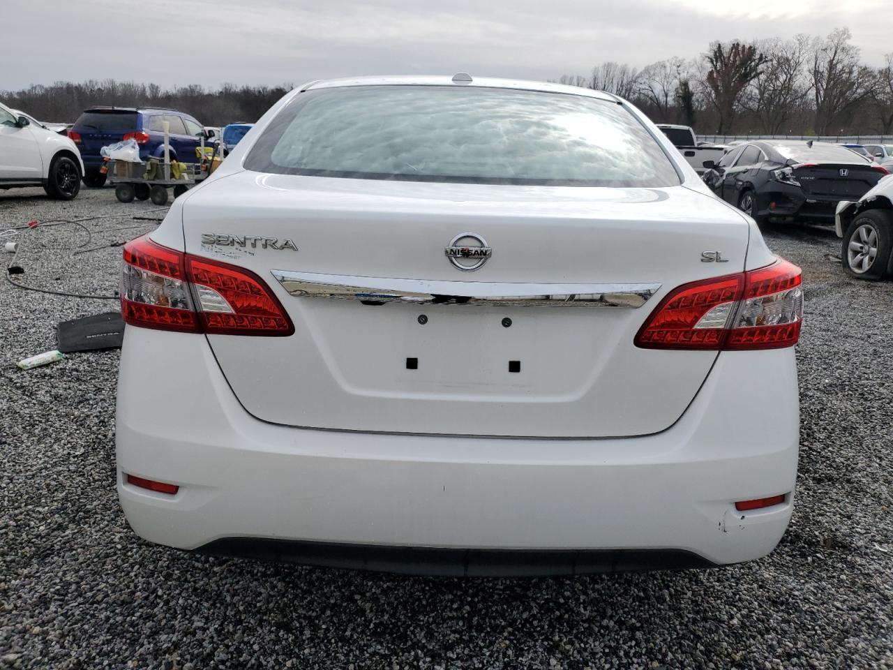 2015 Nissan Sentra - Image 6