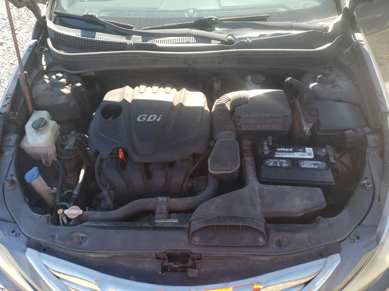 2012 Hyundai Sonata - Image 11