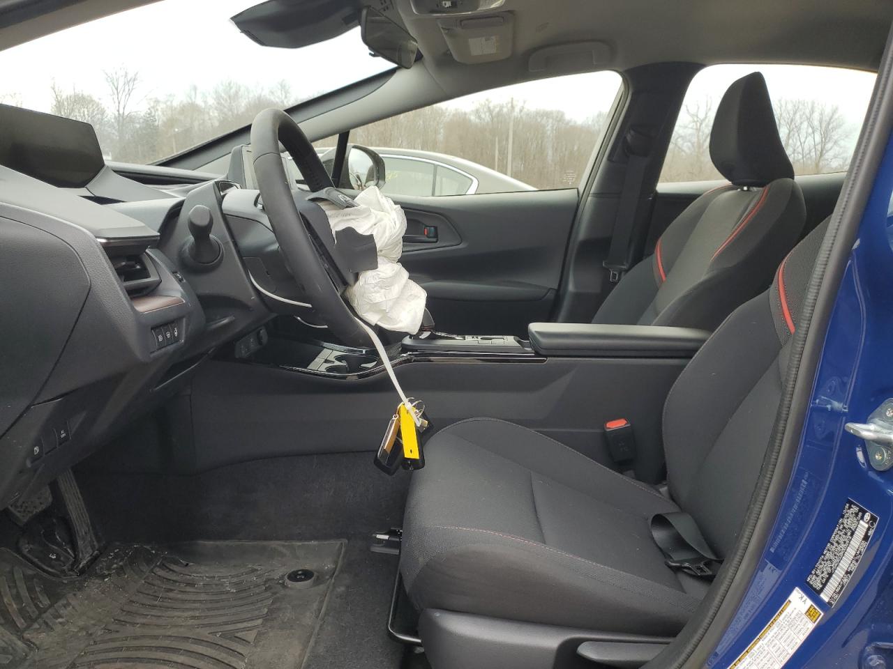 2024 Toyota Prius - Image 7