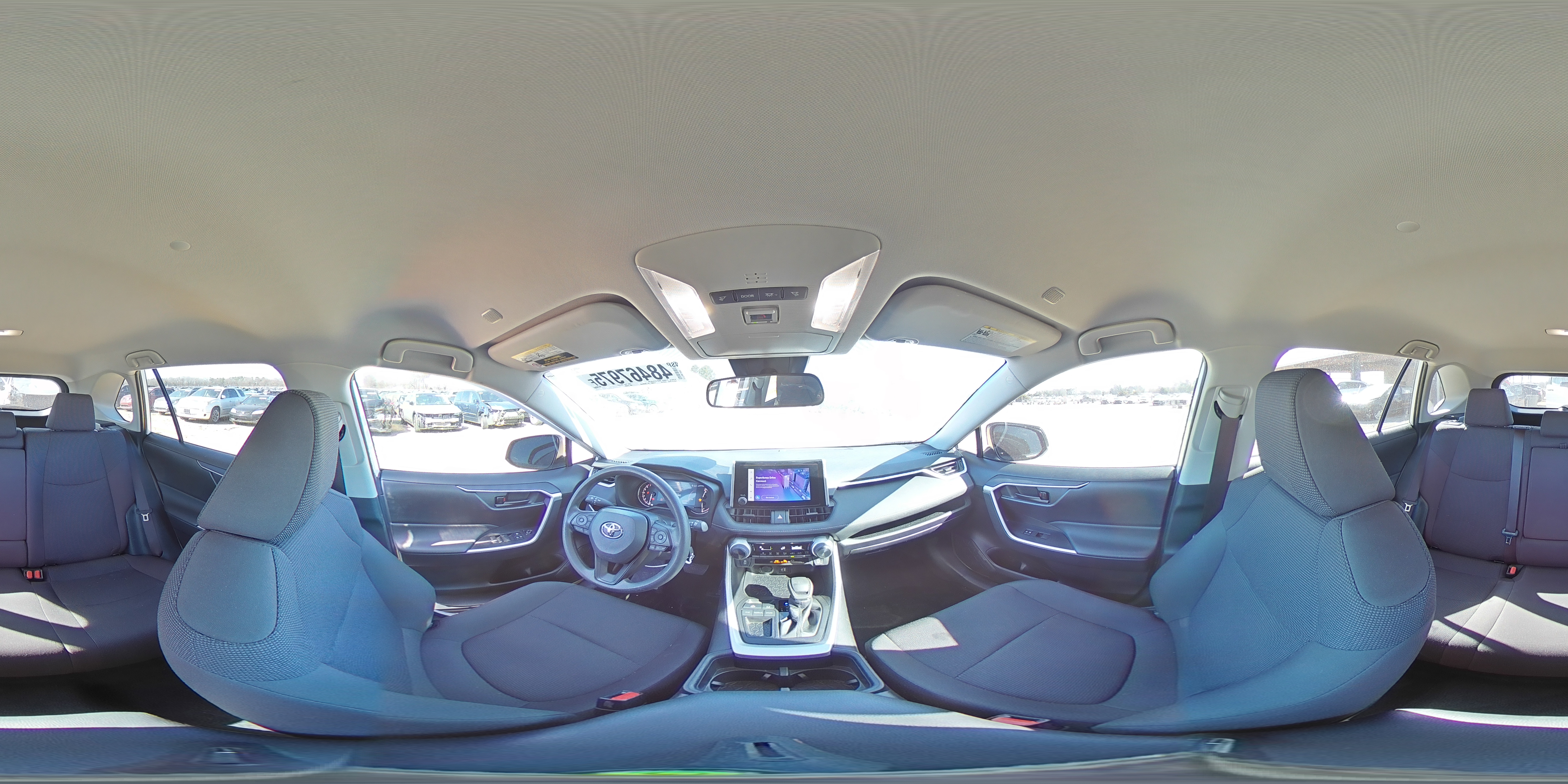 2024 Toyota RAV 4 - Image 13