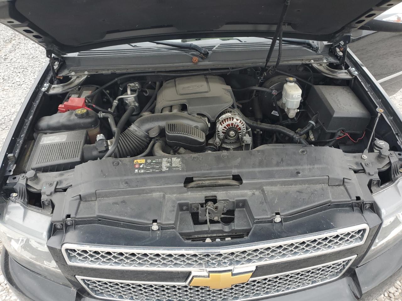 2013 Chevrolet Avalanche - Image 12