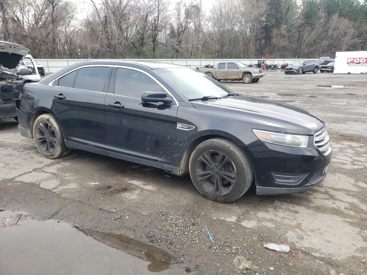 2014 Ford Taurus - Image 4