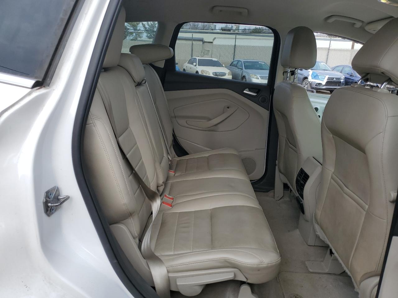 2014 Ford Escape - Image 11
