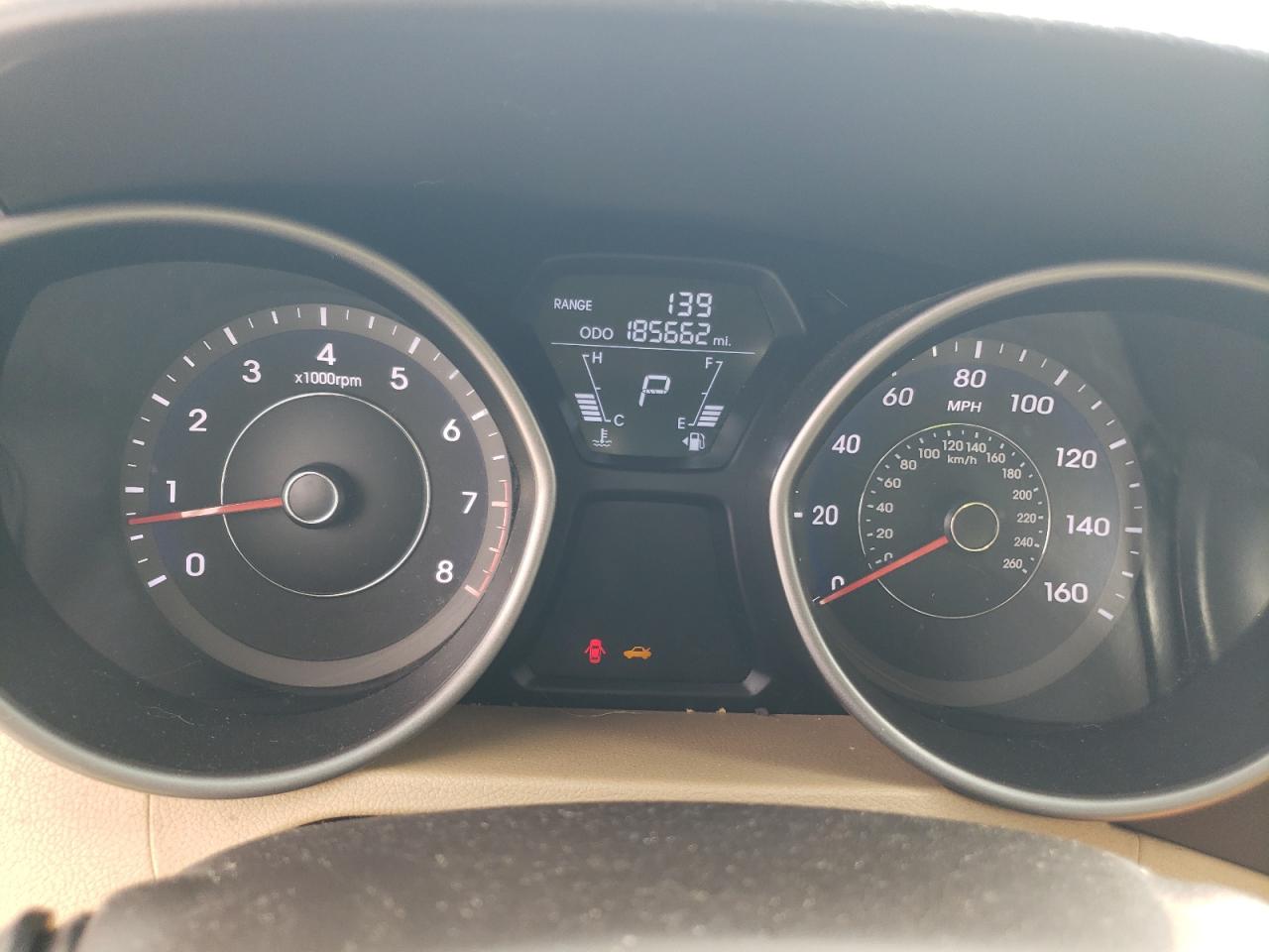 2013 Hyundai Elantra - Image 9
