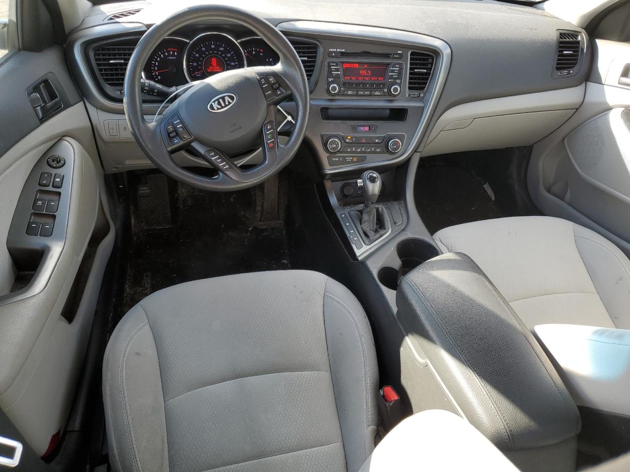 2012 Kia Optima - Image 8